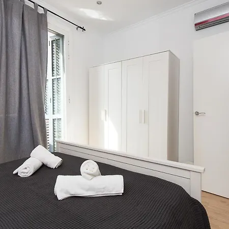 Apartment Lovely And Convenient Sagrada Familia Barcelona